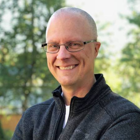 43185735_2208578296085702_683459962583646208_o